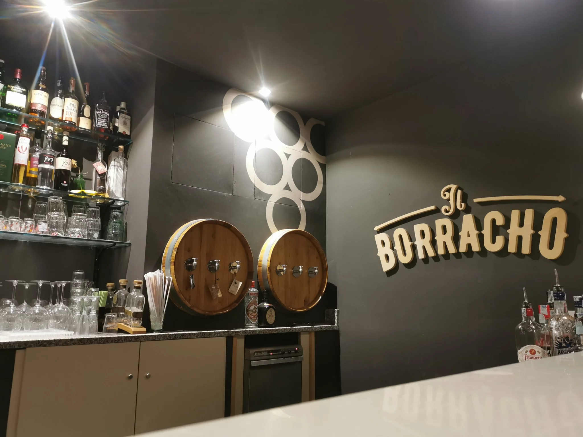 ristopub ristorante pub vineria specialita venezuelane pellare sa il borracho non solo vineria 33 scaled